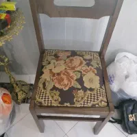 صندلی چوبی محکم