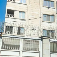 آپارتمان-و-مغازه