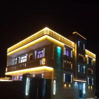 ویلایی 2طبق تخت درب از حیاط