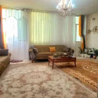 آپارتمان-78-متری-حیاط-دار-مشجر