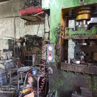 جذب نیروی کار در کارگاه صنعتی