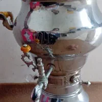 یک عدد سماور گازی .کاملا نو .مناسب جهیزیه