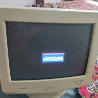 مانیتور ال جی crt و کیس قدیمی