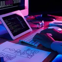 آموزش برنامه نویس از صفر و استخدام