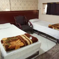 نیروی آقا شیفت شب