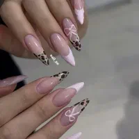 کاشت ناخن تخصصی وحرفه ای