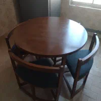 نهار خوری ۴نفره در حد نو