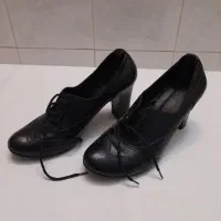 کفش چرم