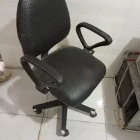 صندلی چرخدار اداری