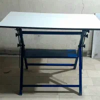 میز نقشه کشی و طراحی