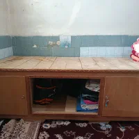 میز چوبی بزرگ