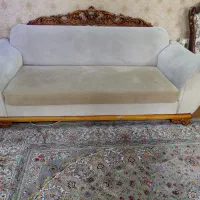نیم ست مبل راحتی با میز وسط