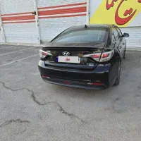 سوناتا ۲۰۱۷ هیبرید