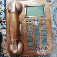 تلفن رو میزی