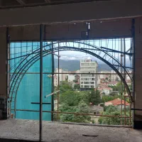به یک شاگرد برای کاشی کاری نیازمندیم