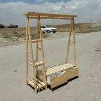 آویز لباس و هنگر لباس چوبی