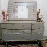 آینه و کنسول