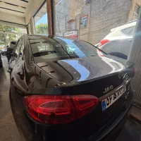 جک J4 مشکی مدل 1402
