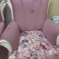 مبل ۷نفره جلومبلی و میز عسلی