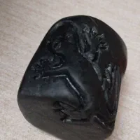 سنگ یشم نماد مارمولک