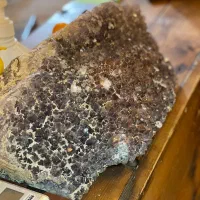 فروش سنگ آمیتیس