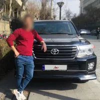 تویوتا لندکروز فروش سفارشی درب منزل مالک