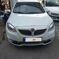برلیانس اتومات ۳۳۰