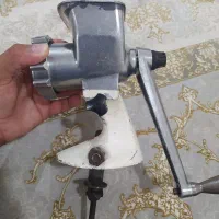چرخ گوشت دستی برند dom gos