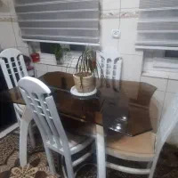 میز غذاخوری