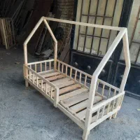 تخت کلبه ای وسرخپوستی وساده رگال وشلف کودک ونوجوان