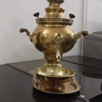 سماور ذغالی به همراه سینی و جام