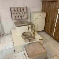 صندلی پدیکور و کمد دراور