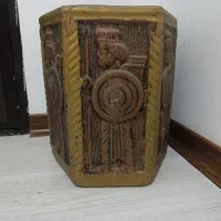 گلدان قدیمی بزرگ سفالی
