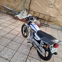 یک دستگاه موتورسیکلت 1404صفر