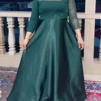 پیراهن مجلسی  به فروش میرسد