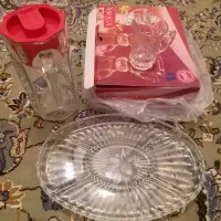تعدادی ظروف درحدنو