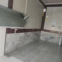 مغازه حاشیه جمهوری جنب نانوایی قابل تبدیل