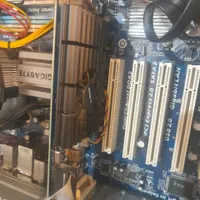 کیس خانگی ۴هسته ای باندلddr3|رایانه رومیزی|قم, امامزاده ابراهیم|دیوار