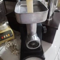 چرخ گوشت معاوضه با گل