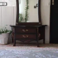 آینه وکنسول