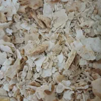 نان خشک غذای دام