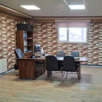 کارمند اداری خانم