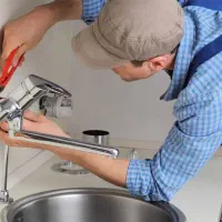 نصاب شیرالات،لوستر،موکت