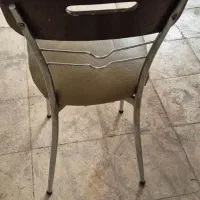 ۴ عدد صندلی