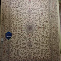 فرش 9 متری کرم 1500 شانه همراه پادری 2*1