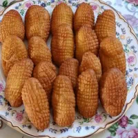 برساق کبه سبزی خورشتی حلوا پیتزا