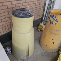 دو عدد بشکه ترافیکی
