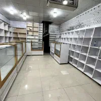فروش دکور کامل مغازه MDF + ویترین شیشه‌ای  یکجا