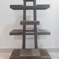 استند و پایه چوبی گلدان