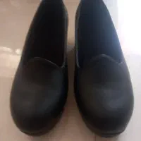 کفش طبی زنانه سایز ۴۱ نو